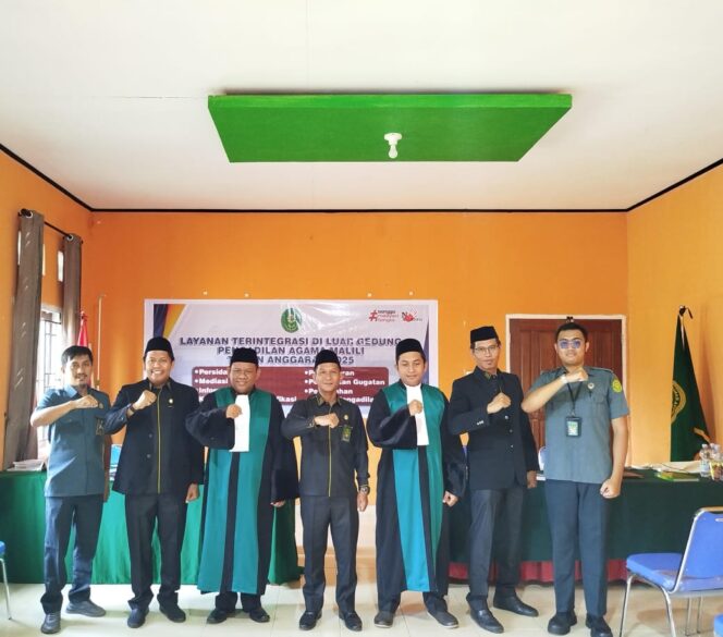 
					PA Malili Gelar Sidang Perdana 2025 di Luar Gedung 