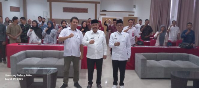 
					Wabup Donggala Membuka Kegiatan Bimtek Peningkatan Kapasitas Dapodik Versi 2025