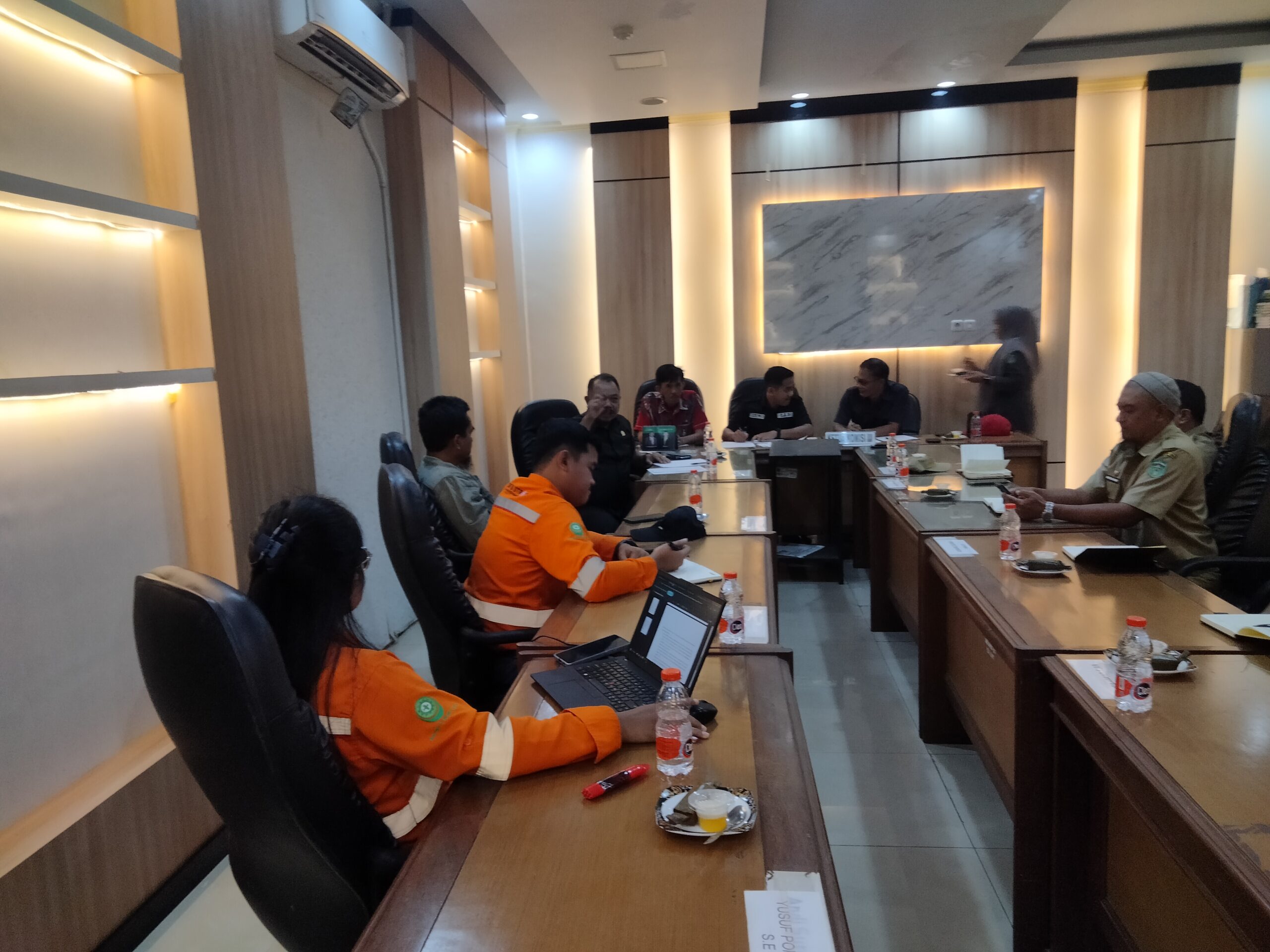 RDP DPRD kabupaten Luwu Timur bersama PT.AMM