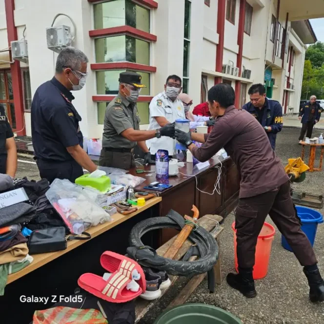 
					Kejari Lutim Musnakan BB Sejumlah Perkara Telah Peroleh Putusan Inkracht