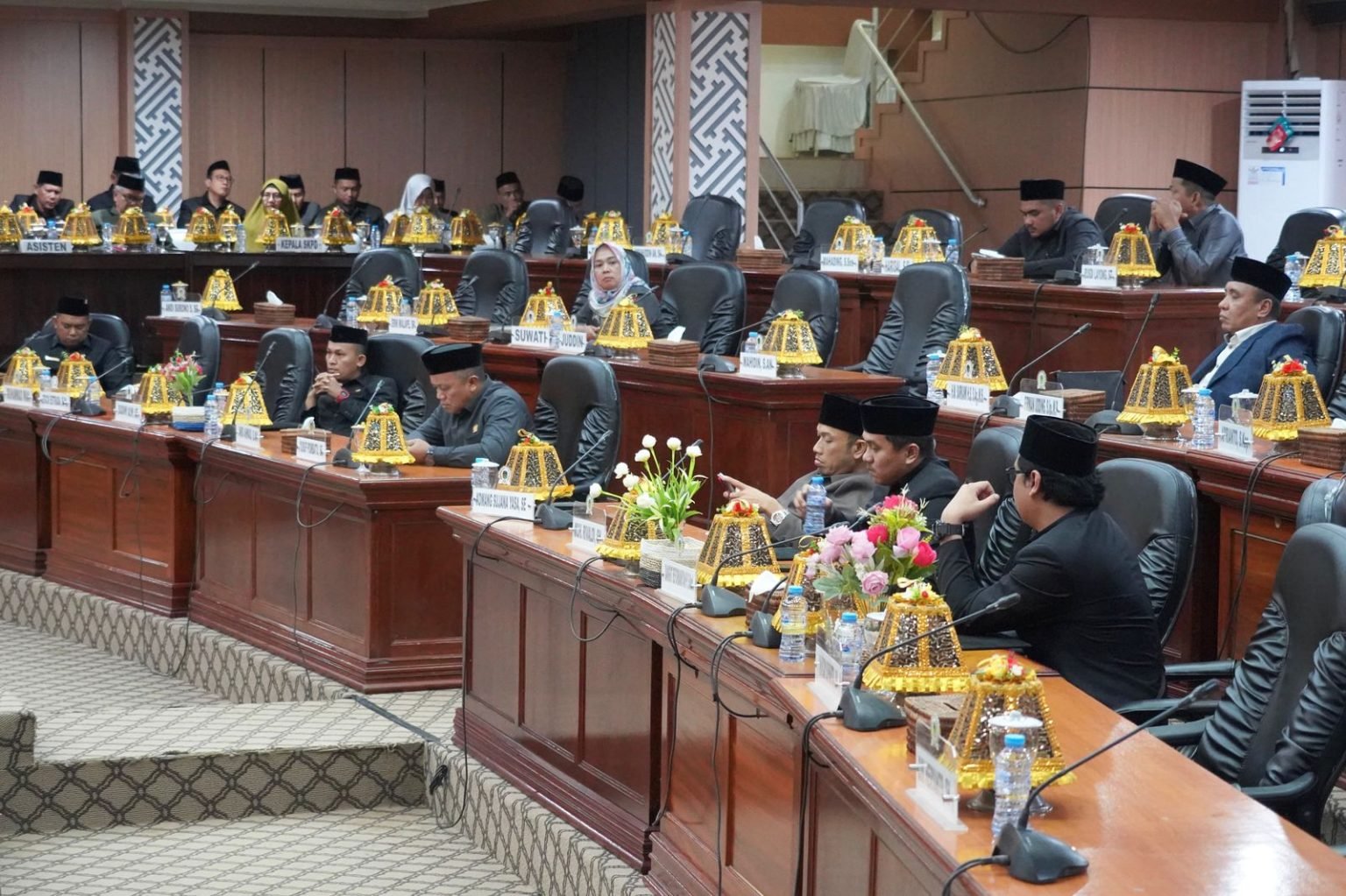 Semua Fraksi DPRD Lutim Setujui Ranperda Perumdam Waemami